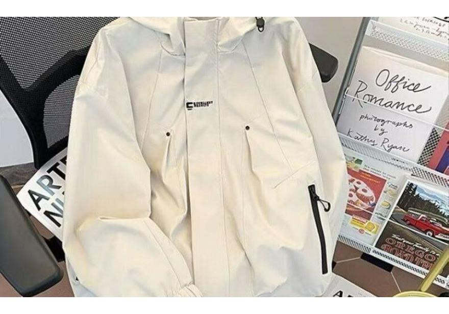 Men's Spring/Autumn Outdoor Casual Windbreaker - Loose Fit Mountaineering Jacket