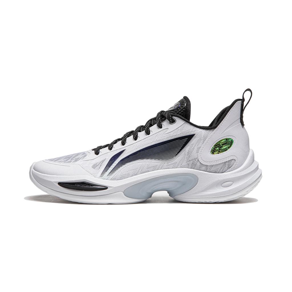 New LINING Super Light 2024 Basketball Shoes Men Low Top Standard White/Black ABAU011-1