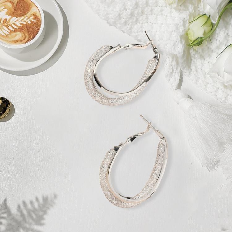 Chic Large Alloy Hoop Earrings Sophisticated Large Mesh Hoop Earrings for Modern Women Comfortable Ear Jewelry