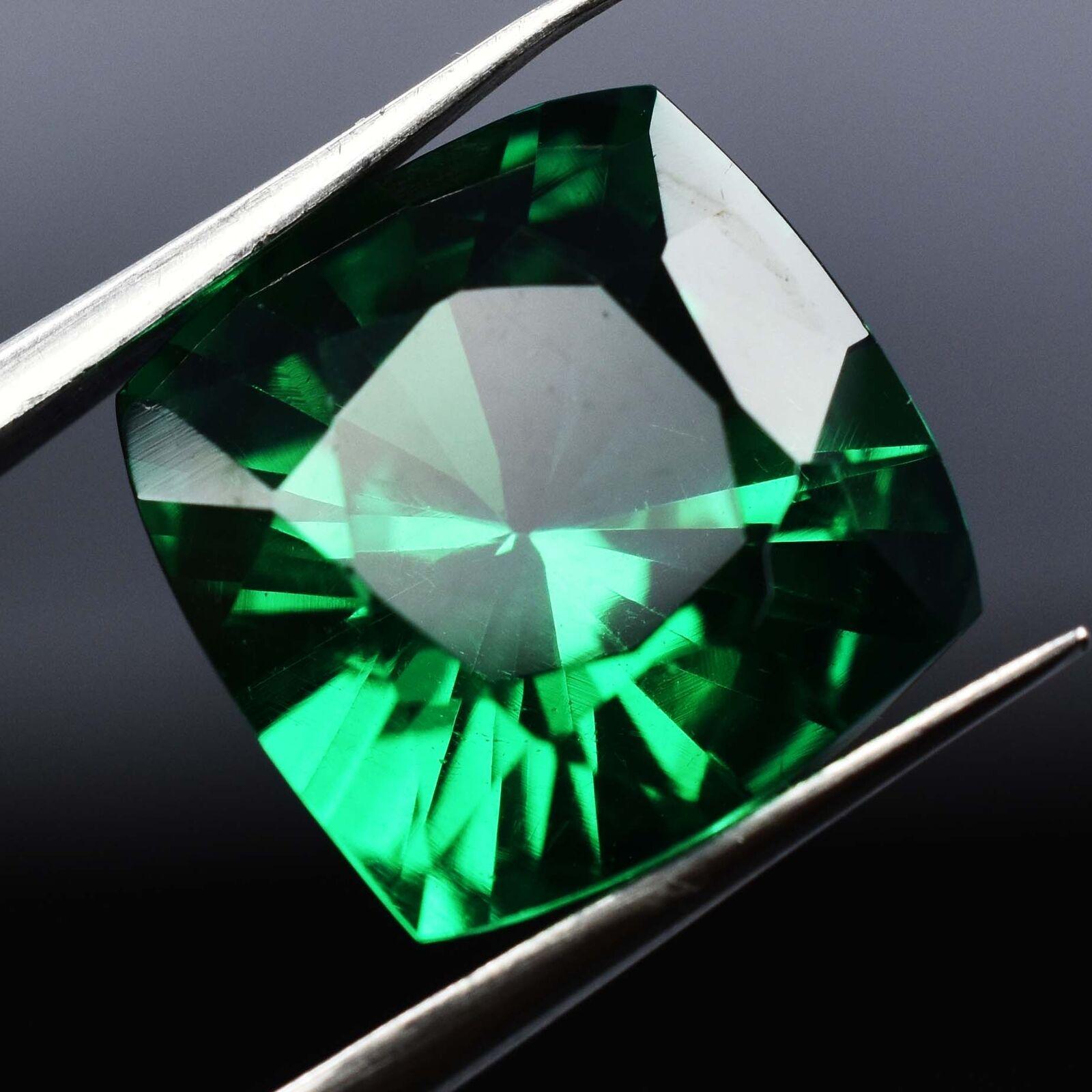 

Natural Green Garnet 9ct Cushion Cut Certified Loose Gemstone 11.2 mm approx зелений