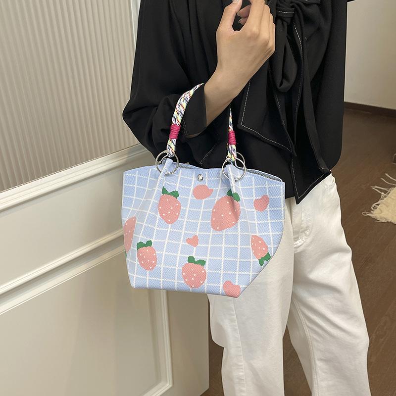 Women's Large Capacity Casual Bucket Handbag - Cute Crossbody & Shoulder Bag for Commute and Outings.