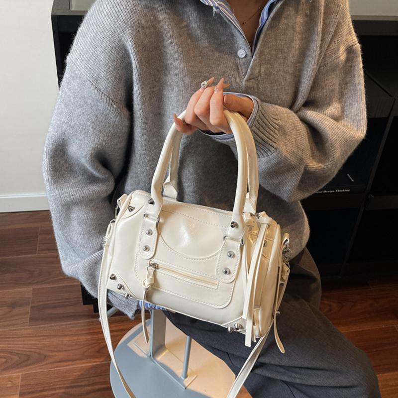 Faux Leather Solid Color Large Capacity Hobos Shoulder Bags for Women High Quality Versatile Undearm Ruched Handle Bags