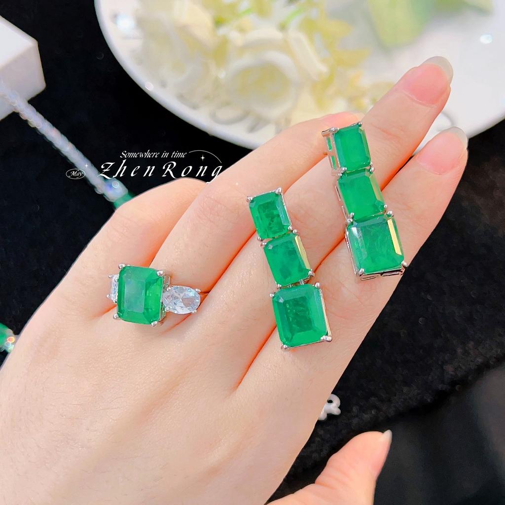 Haute Couture Jewelry Square Diamond Strap Cotton Emerald Necklace Wizard Of Oz Set Colorful Treasure Ring Green Diamond Stud Earrings Bracelet Female