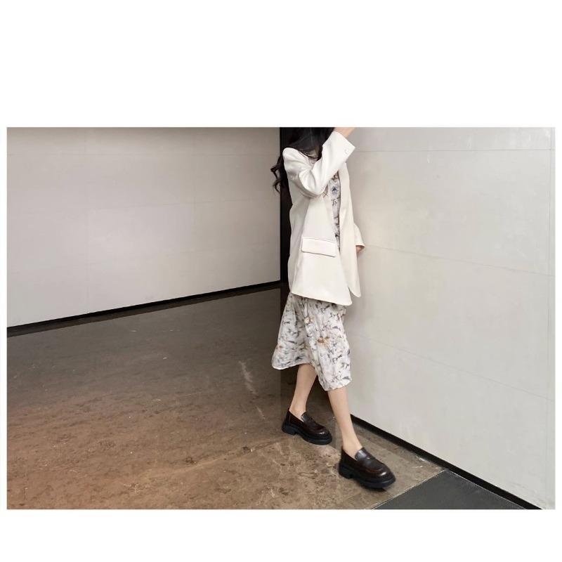 Single shoes, platform women's new spring and autumn one-pedal casual versatile small leather shoes