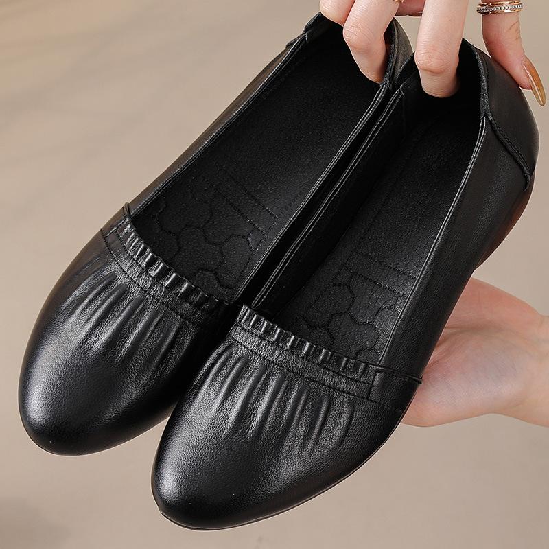 Premium Cowhide Women Flat Shoes 2026 New Fashionable Comfortable Soft Cow Tendon Bottom Flats Real Leather Trendy Shoes 34 чёрный 3590₽