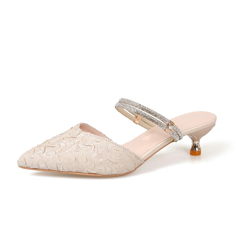 

Fashion Spring New Baotou Slippers Women s Fashion Pointed Shallow Mouth Cloth Surface Anti-slip Wear-resistant Heel Shoes 35