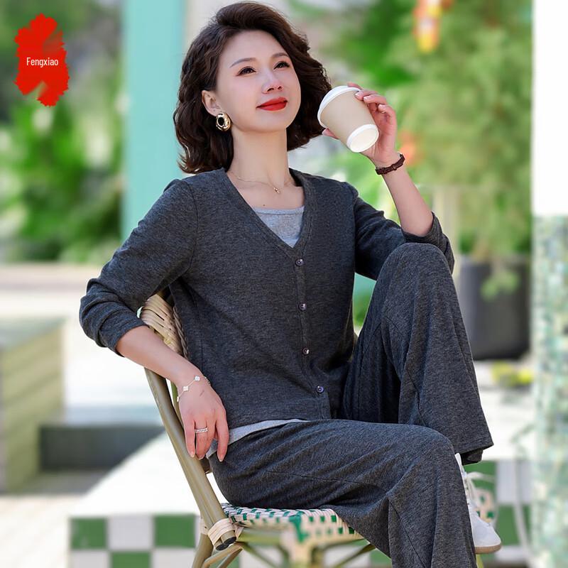 

Стильный повседневный спортивный костюм для женщин среднего возраста XL