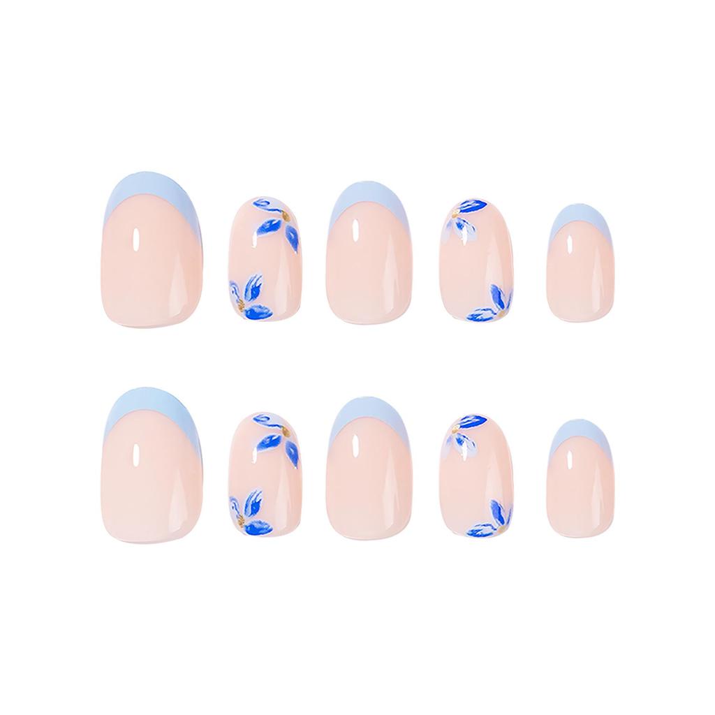 Le Fan Blue Floral French Short Round Summer Nails