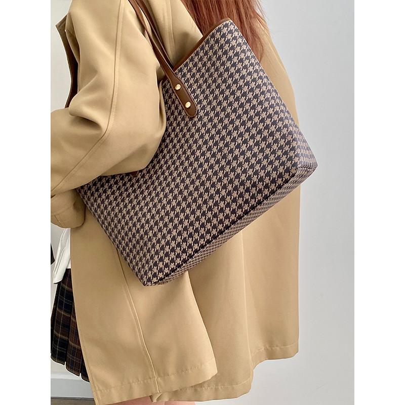 Ielgy Autumn Winter Retro Tote Bag High-End Feel Portable One-Shoulder Large Bag