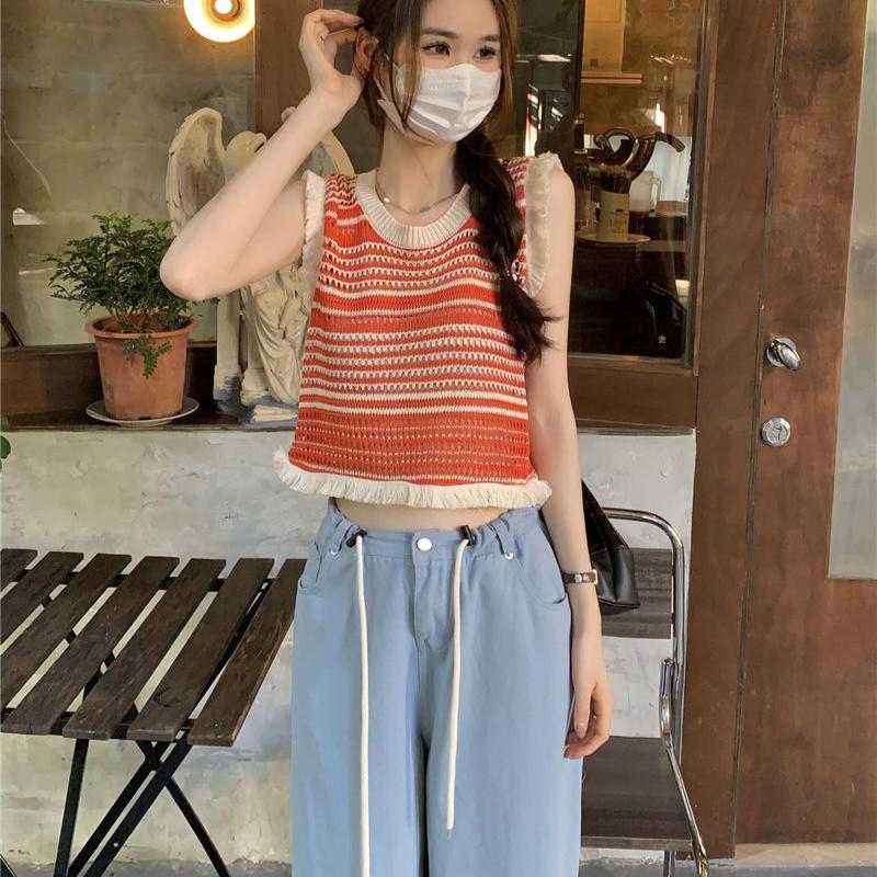 Hot Girl Sleeveless Striped T-shirt for Women Summer Vintage Tassel Knit Vest Short Cut Hollow Top for Outdoor Wear