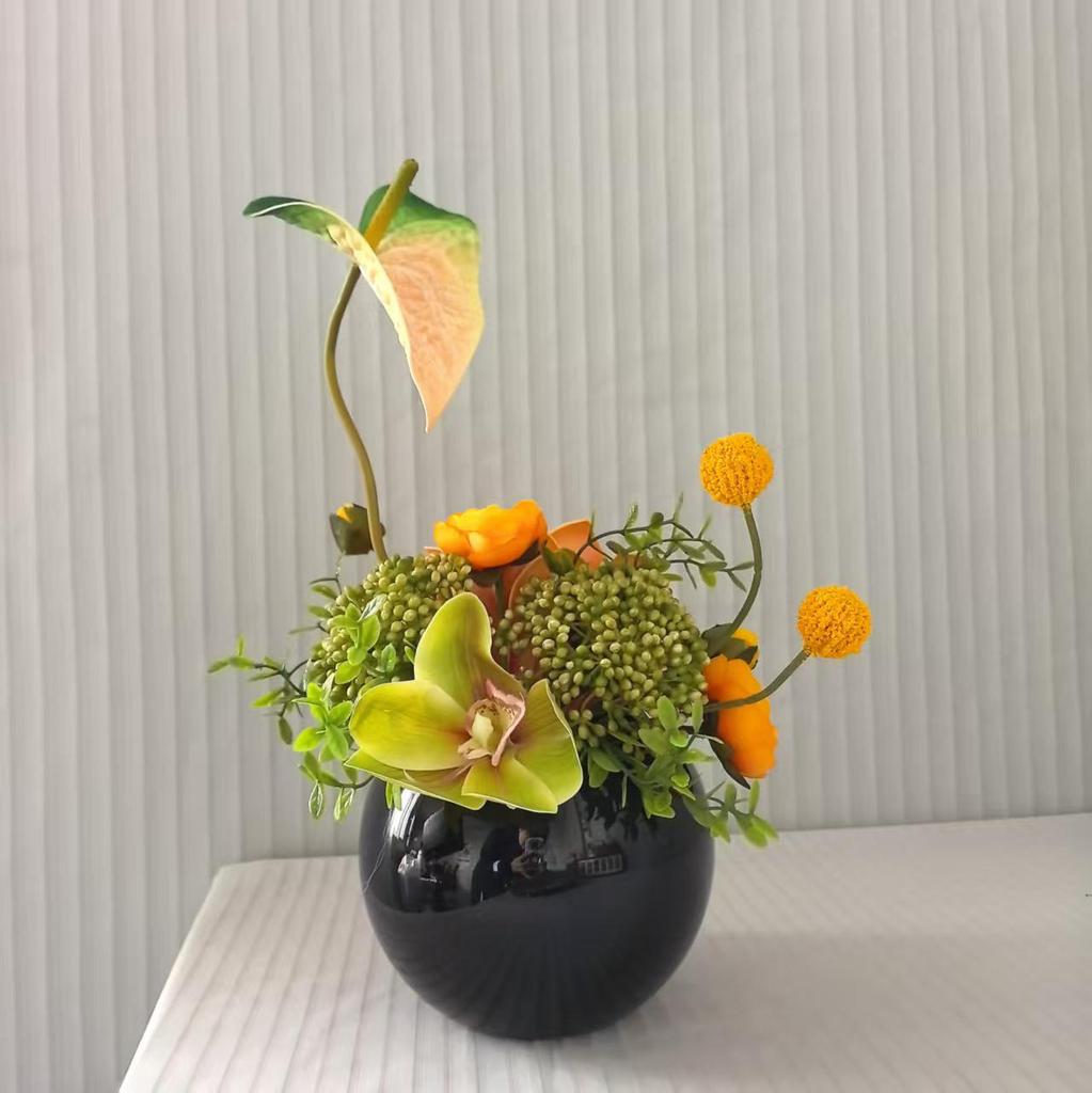 Modern Light Luxury Bouquet: Craftsmanship Design with Artificial Flowers for Photography, Travel, and Decorative Props