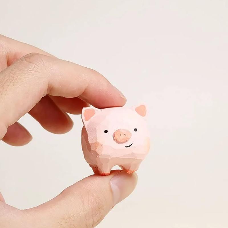 Handmade Wood Carving Pig Car Ornaments Office Computer Desktop Decorations Birthday Gifts
