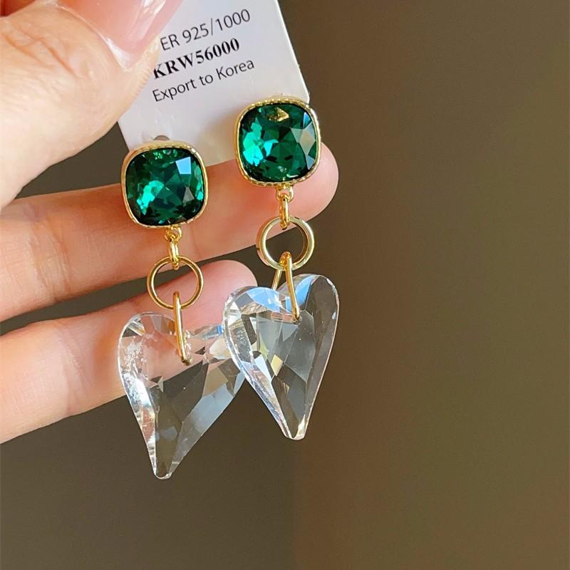 Luxury Transparent Heart Crystal Earrings Vintage Zircon Pendant Ear Jewelry