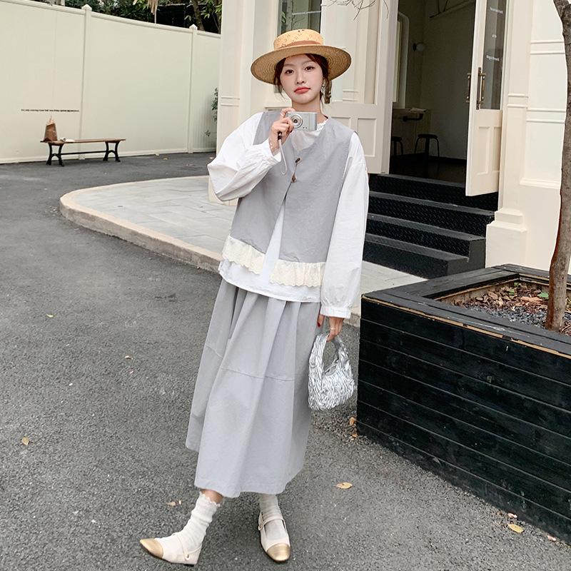 

Женский комплект-тройка Весна 2025: Жилет с воротником, Топ-рубашка, Юбка миди (AG2517) S (90-115 Jin)