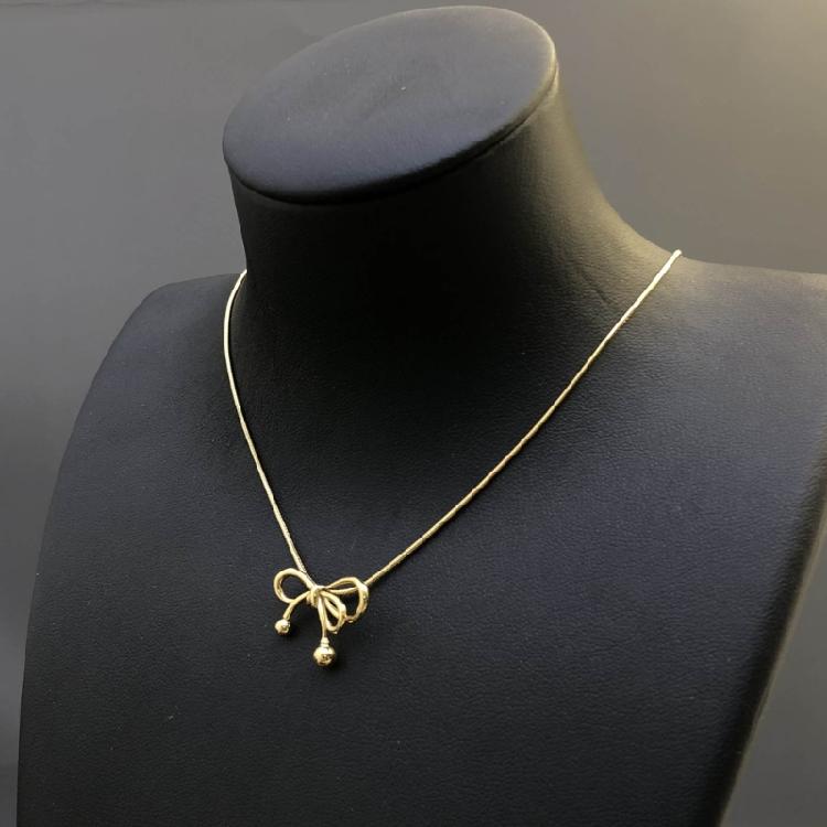 Sweet Bowknot Pendant Necklace Summer Fashion Simple Geometric Clavicle Chain