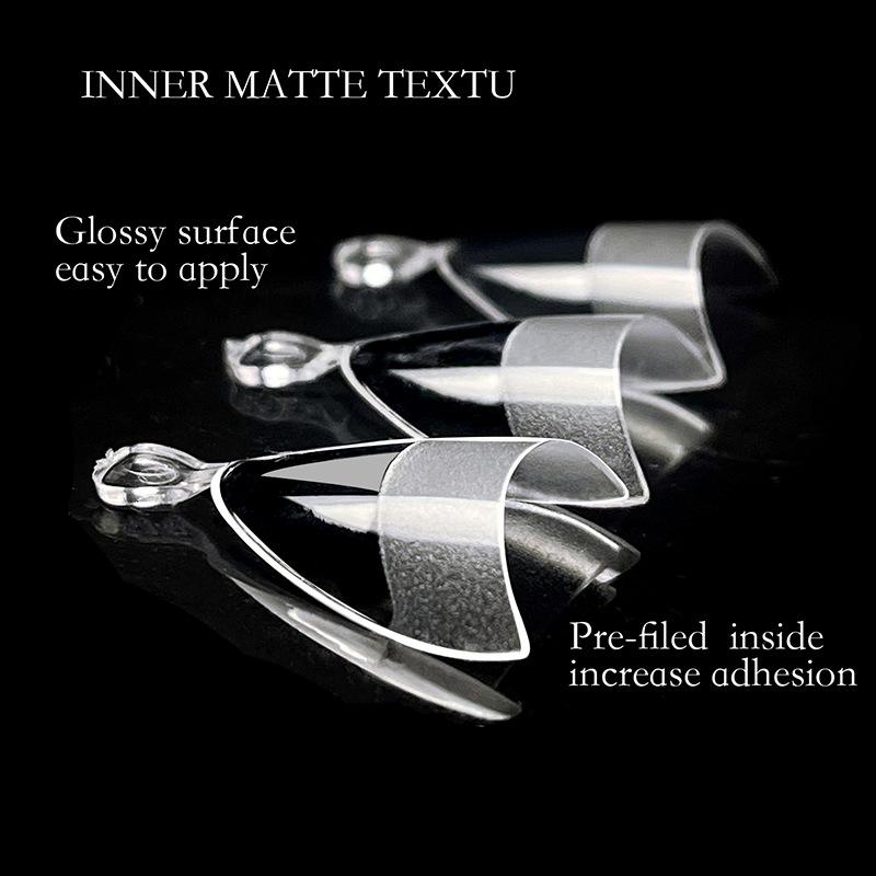 240 ultradünne Nagelpflaster als Halbaufkleber, nahtlose halbmatte Nagelpflaster, mandelförmige Nagelpflaster in einer Box.