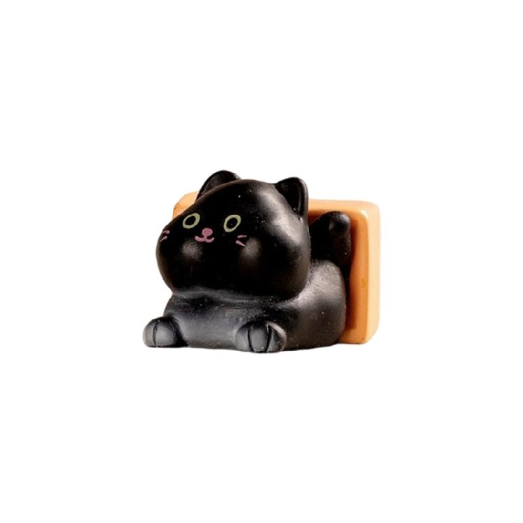 Charming Cartoon Cats Auto Decors Resin Sturdy Base Decorative Resin Cats Sculpture for Vehicle Dashboard Or Work space
