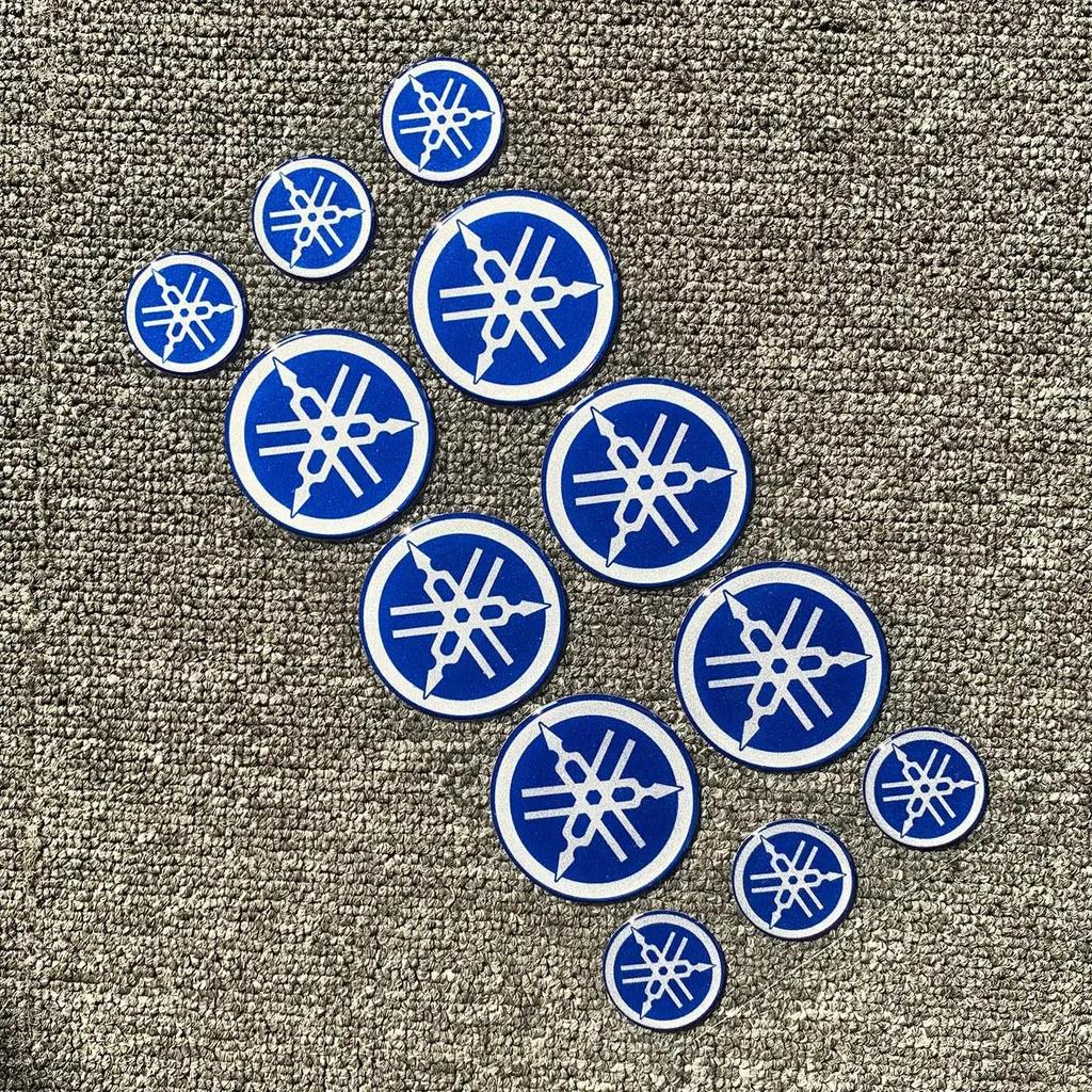 Adesivi per Moto per Yamaha Logo 3D Riflettenti Adatti per Xunying Qiaoge I125 Auto da Corsa Modificata Decorazione Adesiva Morbida