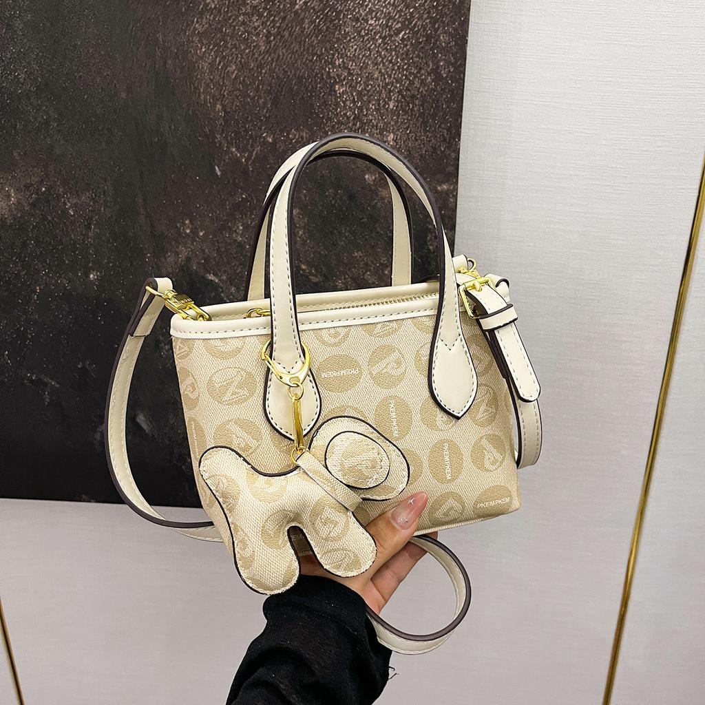 New fashionable high-end dishes contrasting color basket bag portable shoulder crossbody trendy women's bag