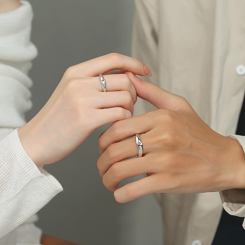 Yin Baichuan S925 Sterling Silver Moissanite Couple Rings - Simple Diamond Band for Valentine's Day or Anniversary Gift