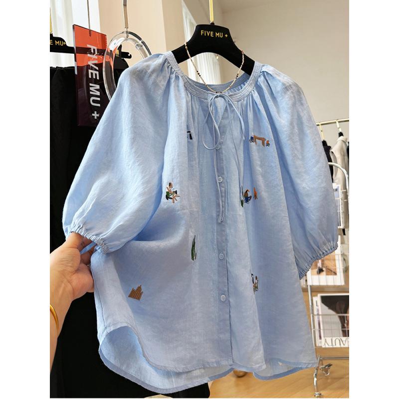 

Korean Style Cartoon Embroidered Cotton Linen Short Sleeve Shirt for Women - Loose Fit, Summer Doll Design. Extra Large світло-синій колір
