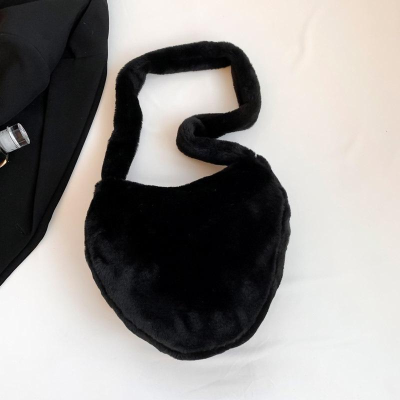 

Осенний нишевый дизайн Простая меховая сумка для женщин Корейский стиль Повседневная плюшевая сумка Модная сумка через плечо на диагональ