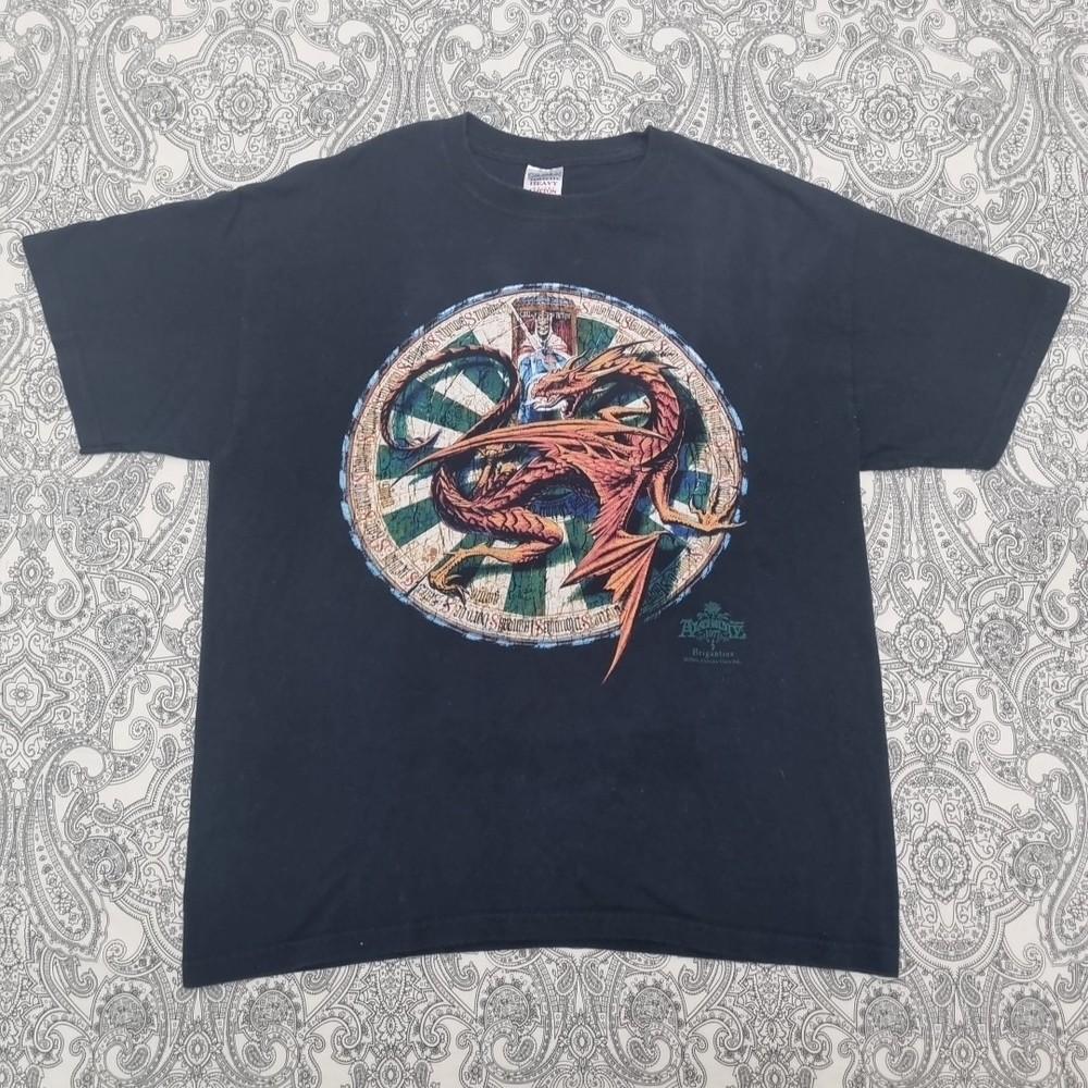 Vintage Alchemy England Gothic Dragon Whitby Wyrm Mens T-shirt Y2K Gildan