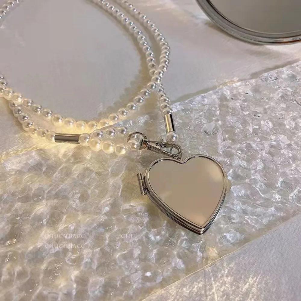 Fashion Long Necklace with Big Mirror Heart Pendant Women Imitation Pearl Shoudler Chain Personality Jewelry Wedding Accessories
