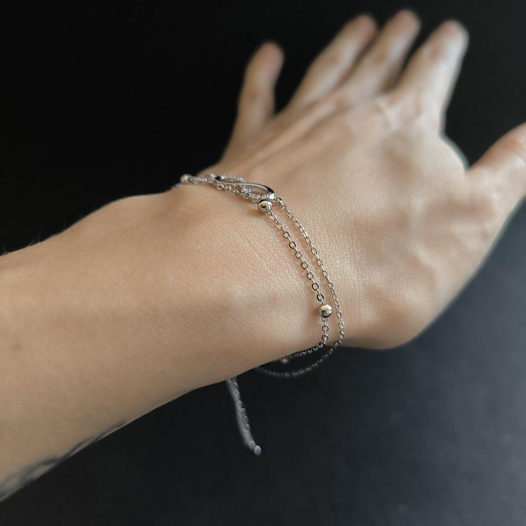 Silbernes Armband mit Zirkonia, Gewicht 2,24 Gramm (2208921)