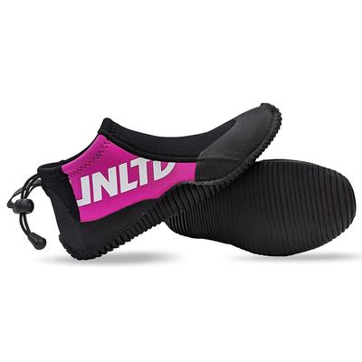 Su spor ayakkabıları