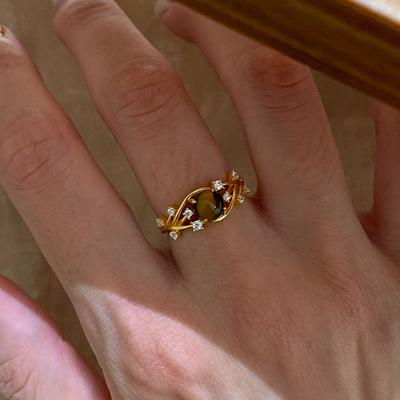 Classic Design Inlaid Diamonds Vine Tiger Eye Stone Rings for Women Exquisite Retro Brown Ring Adjustable Banquet Gift