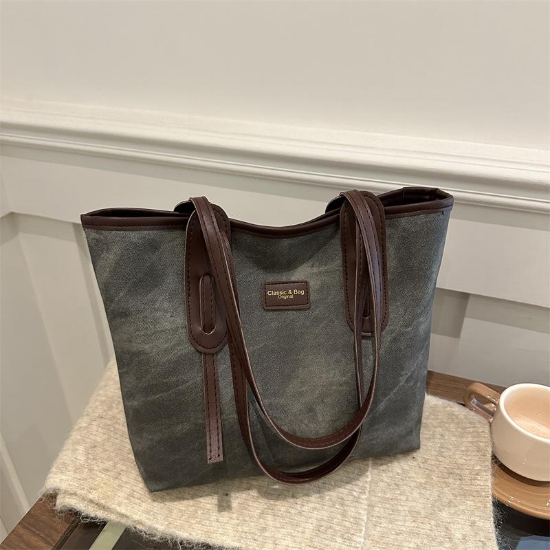 New casual large-capacity bag, women's texture versatile commuter shoulder bag, college student class portable tote bag