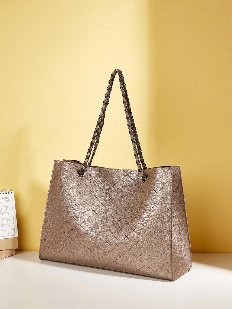 New Fashiable and Trendy Large Capacity Multifunctial Tote Bag, Suitable for Daily Shopping and Short Distance Travel
