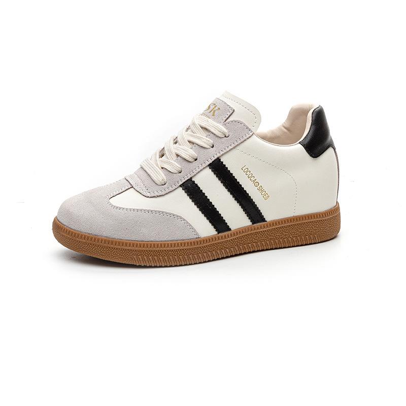 Thick-soled Lace-up Women's Autumn and Winter New Lightweight Breathable Soft-soled Campus Style Fashion Sports and Leisure Board Shoes