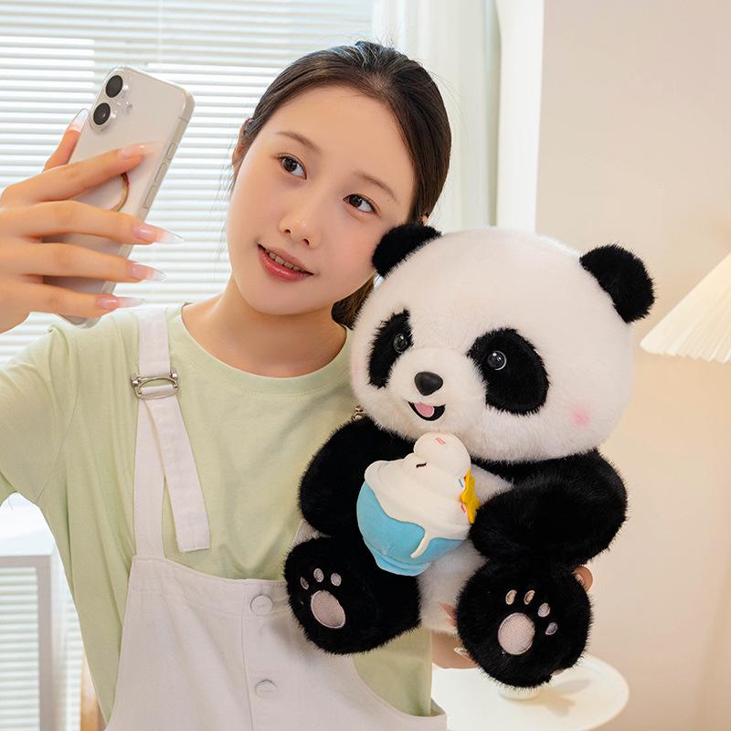 

Очаровательная плюшевая игрушка Гигантская панда - Идеальный подарок на день рождения и подушка для мальчиков и девочек. 25 cm