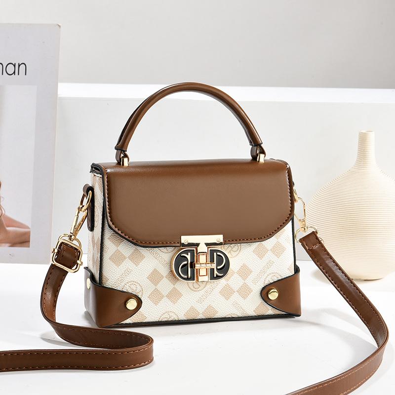 Women's bag 2025 new small square bag fashion casual high sense shoulder messenger bag versatile handbag bag women