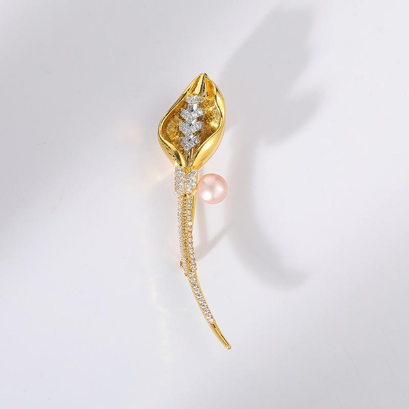 Bo Xin Yun Zircon Calla Lily Brooch with Freshwater Pearl