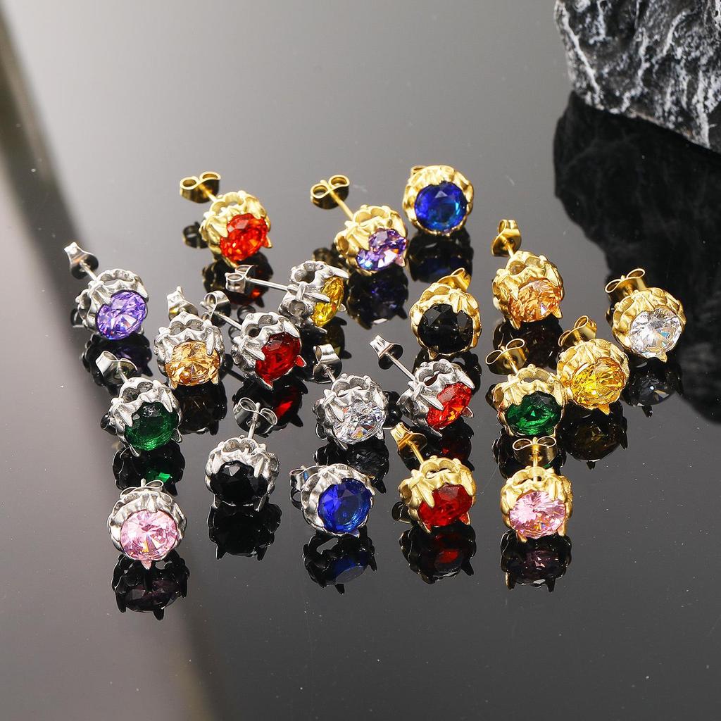 High-End Retro Rhinestone Stud Earrings for Men & Women – Versatile Titanium Steel Design