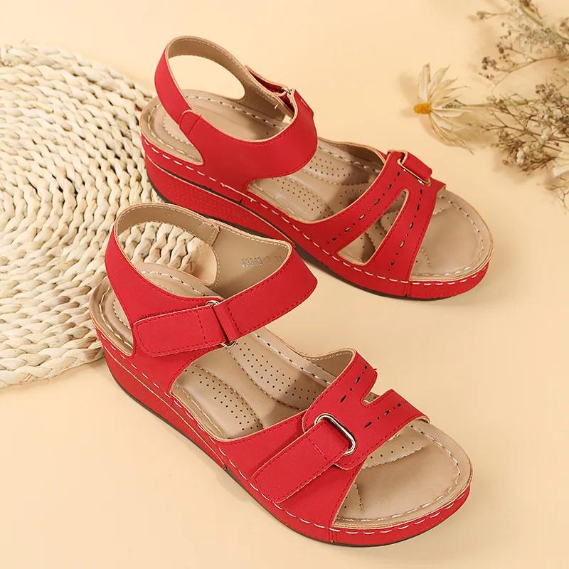 Scarpe estive in velcro Sandali romani oversize per uso casual Sandali a bocca di pesce da donna