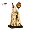 Decorazione Fantasma in Tessuto Shabby Statuetta Vintage con Scettro Zucca Luminoso, Ornamento di Halloween Luce LED Ambra Calda Luce, Resina Illuminata per Interni