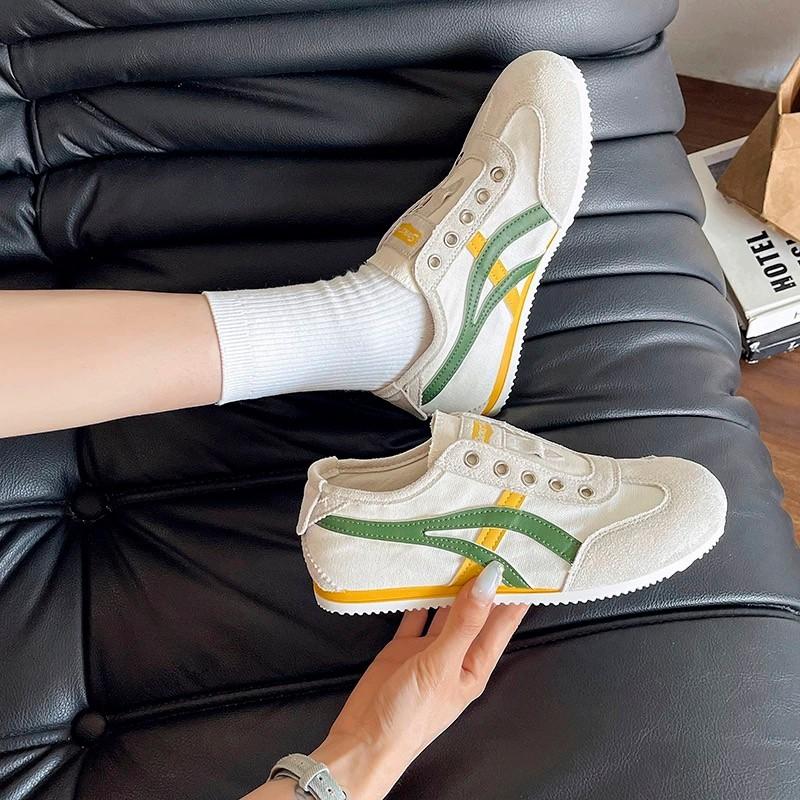 Soft sole women's new summer soft sole versatile breathable sports and leisure shoes children's lightweight white shoes