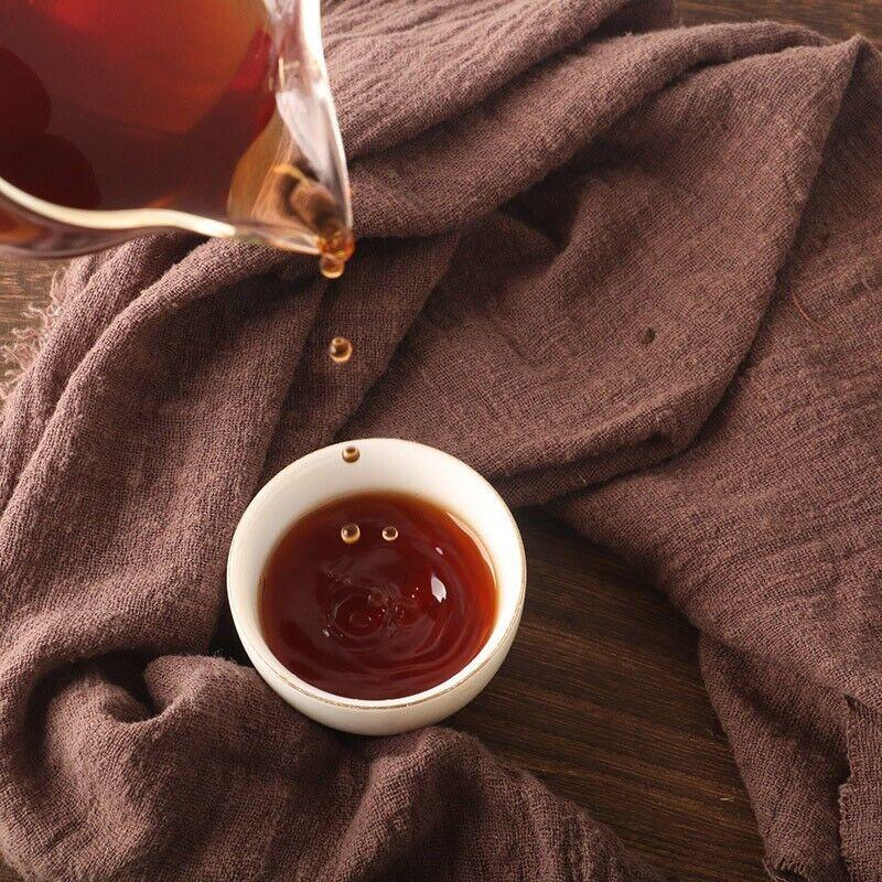 710 Yunnan Pu'er Tea Ten Years Pu-erh Ripe Tea Cake Aged Tree Cooked Puerh Tea