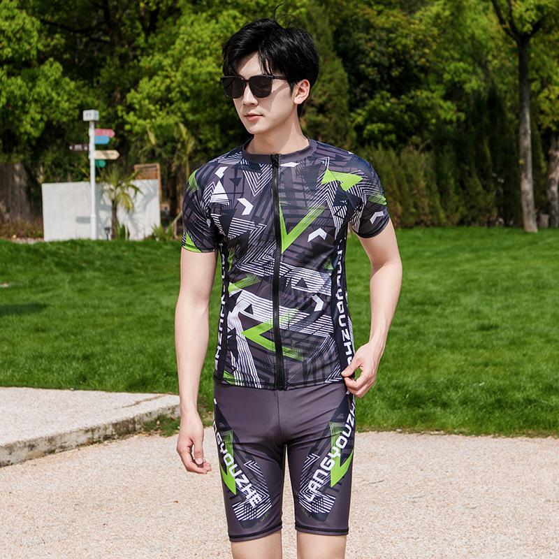 Herren Zweiteiler Schlankheitsbadeanzug im koreanischen Stil - Bauch kaschierend, Übergröße, Sonnenschutz