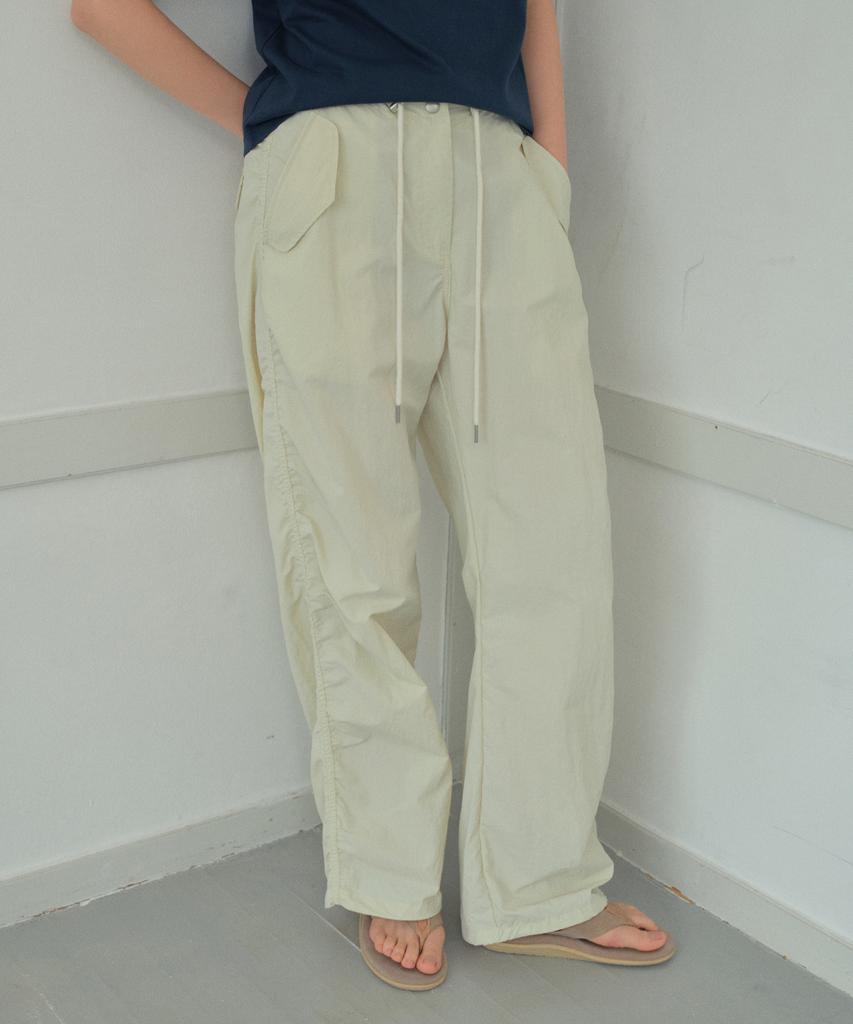 Wednesday Oasis For Woman Stopper Shirred Nylon Pants_Cream(Wb6Pt26)