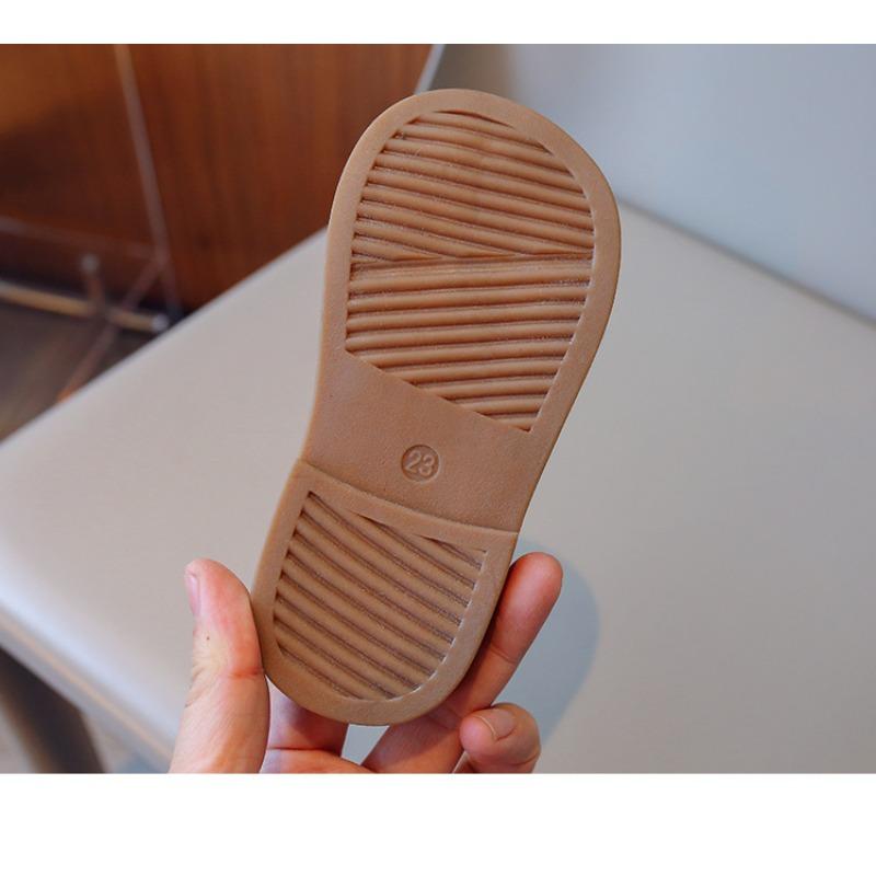 New summer embroidered closed-toe soft sole sandals, trendy Chinese style shoes for girls