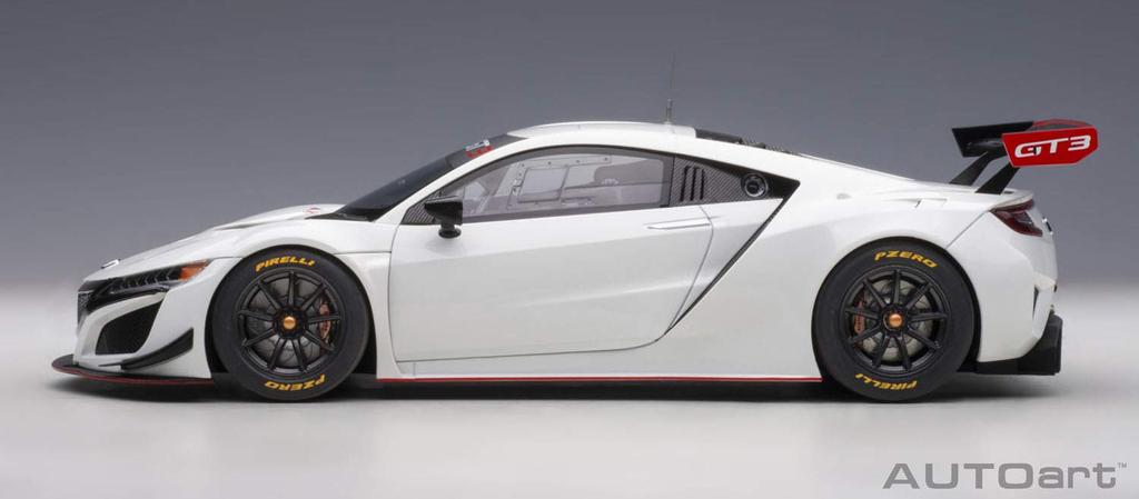 AUTOart Honda NSX GT3 2018 White Finished Product 81898 1/18