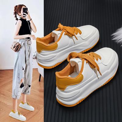 23 Frühjahr neue dicke Sohlen kleine weiße Schuhe weibliche koreanische Version runde Zehe farblich passende Freizeitschuhe Studenten Laufschuhe