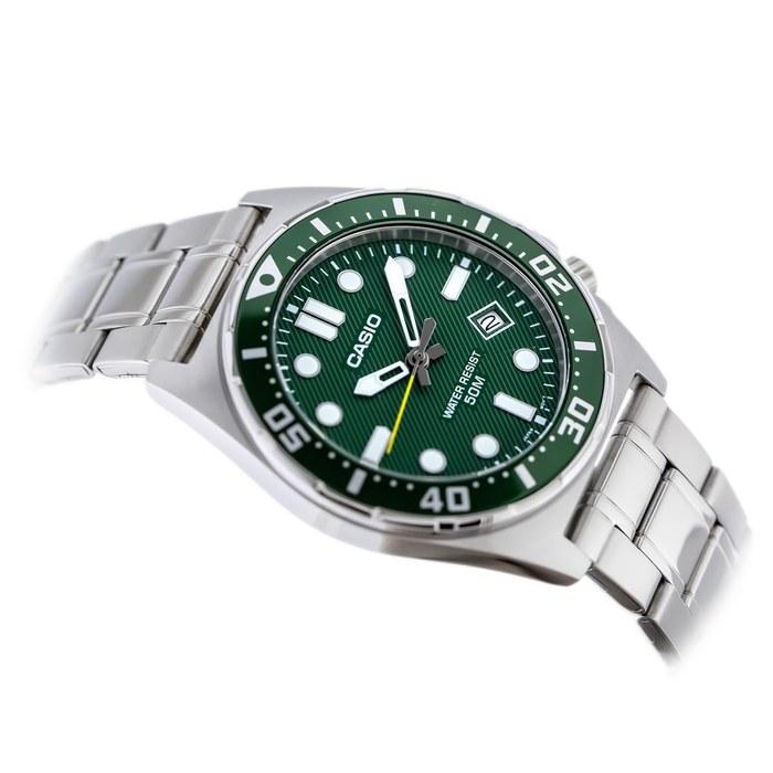 Casio Watch: Silver MTD-135D-3AVDF