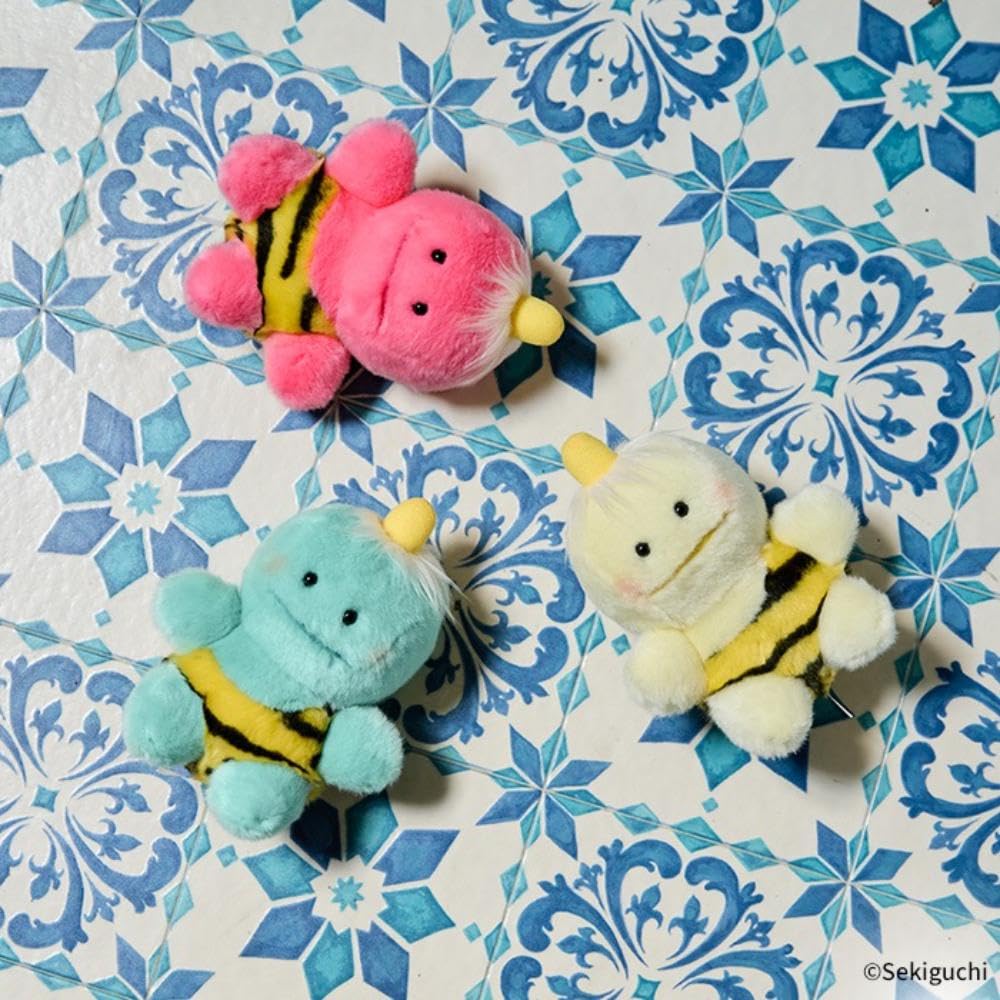 Sekiguchi Pikapon Plush Toy, Small, Yellow, Size: Approx. H16.5 X W12 X D9cm, Product Code: 812660