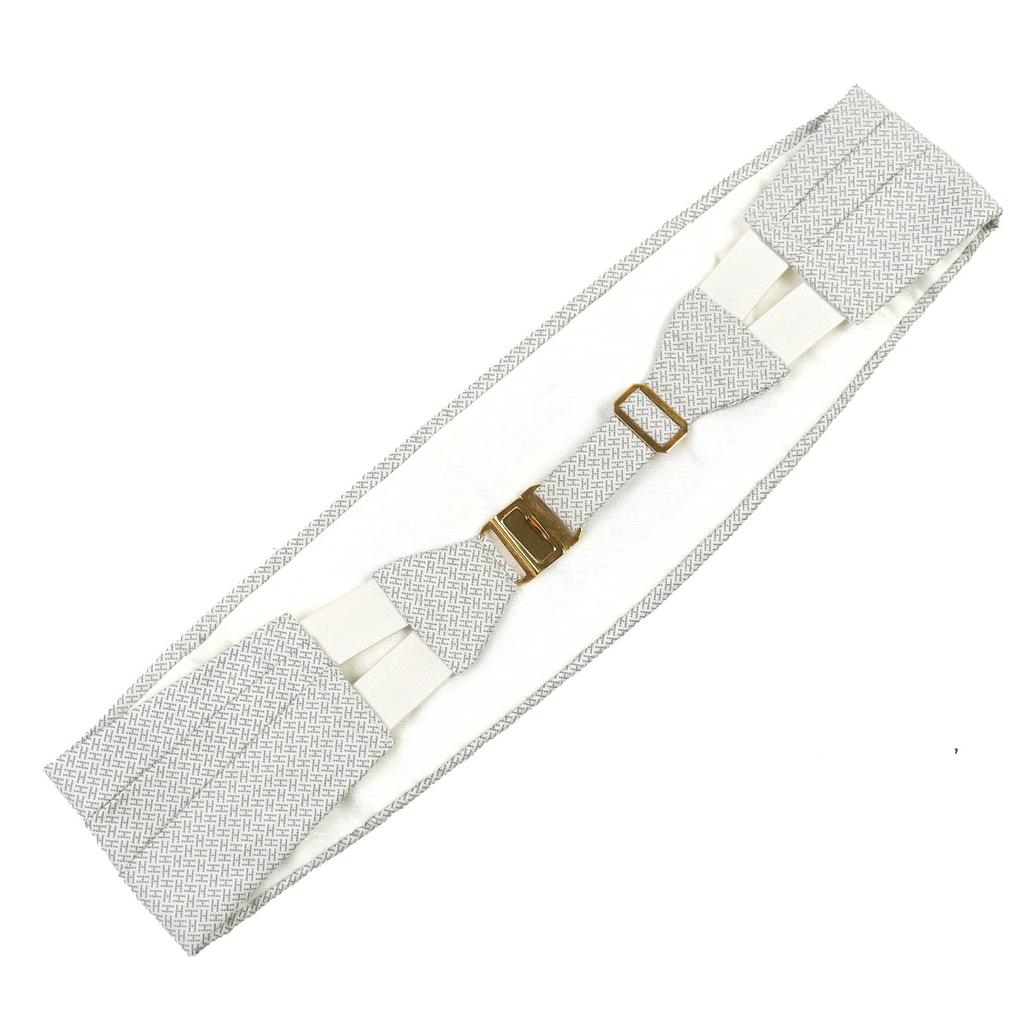 Pristine HERMES H Motif Cummerbund and Butterfly Tie Ensemble Light Gray Silk Used